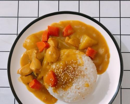 学会做日式咖哩汉堡饭，享受最美味的融合口感（不再为食物单调而烦恼）