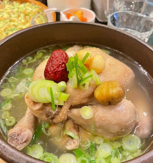 汤中珍品——人参丸子汤（传统家常美食）