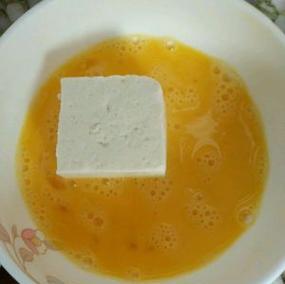 美味健康的热豆腐制作方法（快乐享受轻食时光）