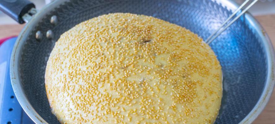 用热蛋糕粉面粉制作美味蛋糕的秘诀（掌握热蛋糕粉面粉的使用技巧）