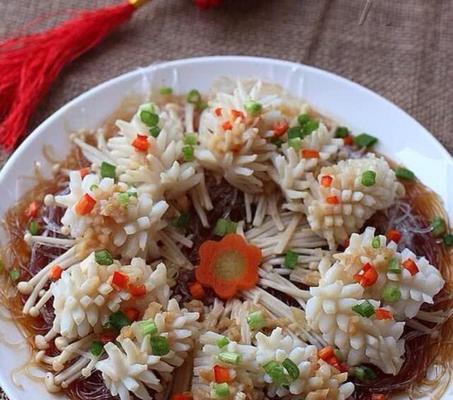 热炒鲜虾乌贼的制作秘笈（美味海鲜佳肴）