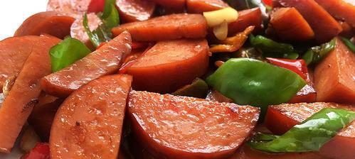 辣椒制作大全（打造麻辣美食）