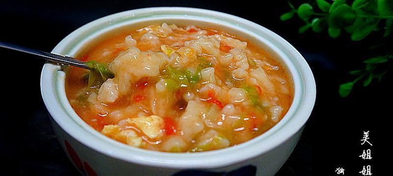 以裙带菜蛋花面疙瘩为主材料的美食创意（用大海的味道为餐桌增添浓郁风味）