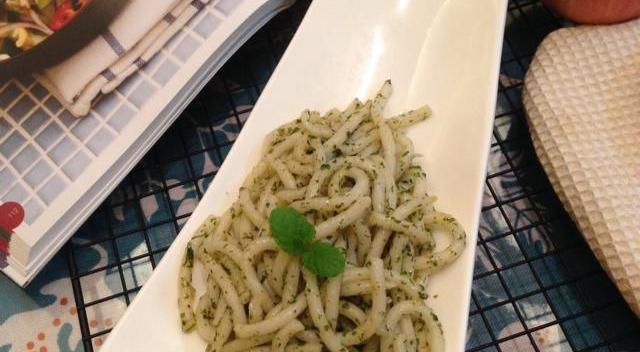 手把手教你制作雀舌面，惊艳你的味蕾（手把手教你制作雀舌面）