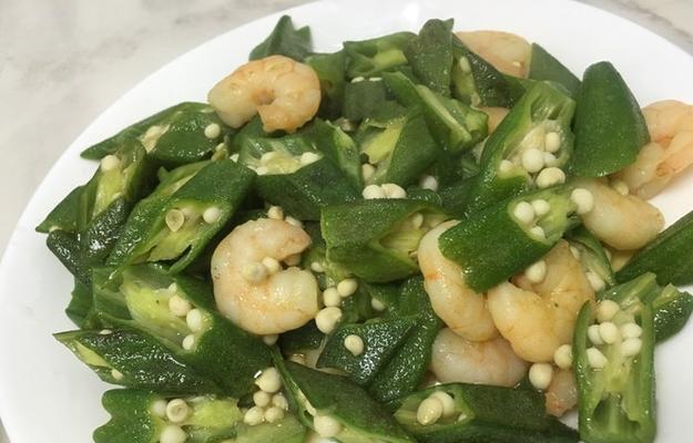 秋葵蒸虾肉的制作方法（让您品尝营养美食的烹饪技巧）
