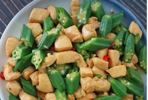 秋葵肉丝的做法（家常美食）