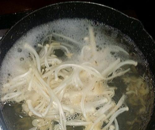 掺汤丸子的做法是什么？如何做出美味的掺汤丸子？