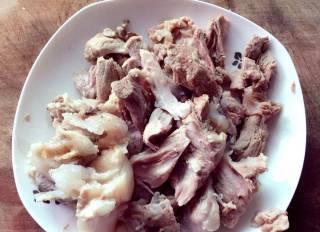 拆骨羊肉炒尖椒怎么做？步骤和技巧是什么？