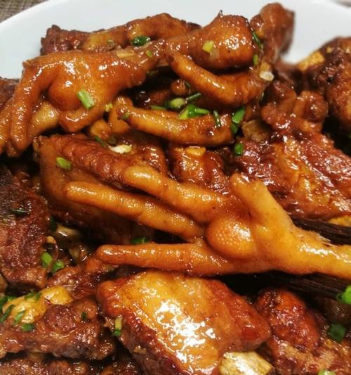 茶树菇排骨鸡爪汤怎么做？步骤和技巧有哪些？