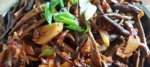 茶树菇炖肉怎么做才美味？详细步骤解析！