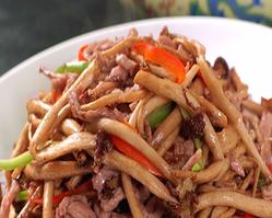 茶树菇炒牛肉怎么做？步骤和技巧有哪些？