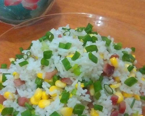 叉烧蛋炒饭怎么做？步骤和技巧有哪些？