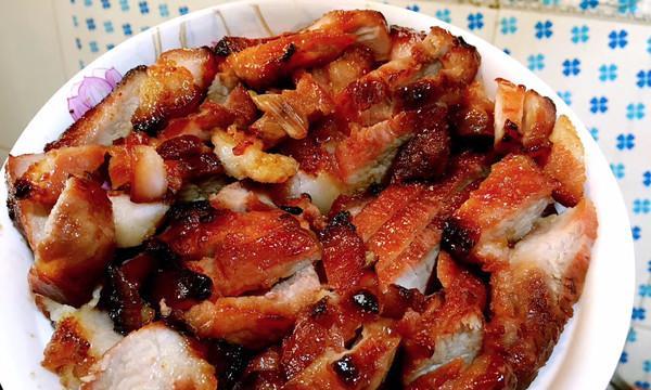 叉烧pizza怎么做？详细步骤和技巧是什么？