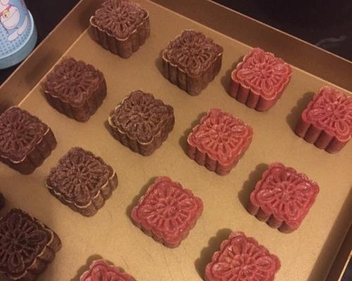 草莓馅月饼怎么做？制作过程中需要注意什么？