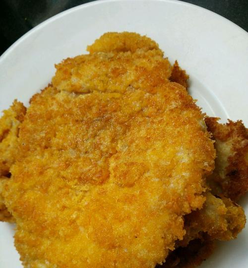 草莓乳鸡排的做法是什么？如何在家轻松制作？