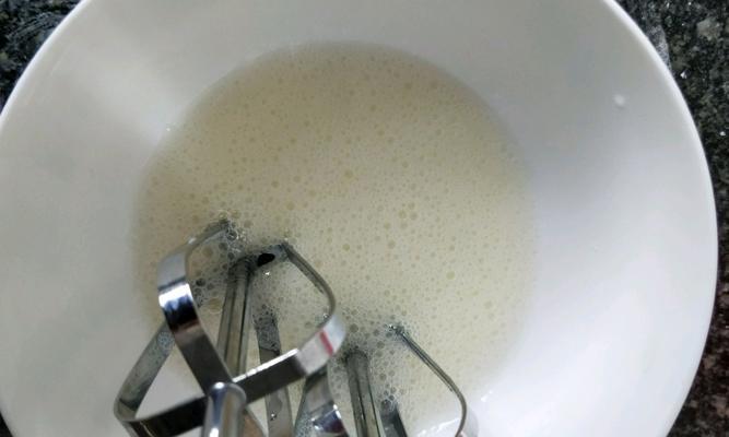 草莓溶豆怎么做？详细步骤和常见问题解答？