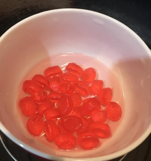 草莓酱牛奶布丁怎么做？详细步骤和常见问题解答？