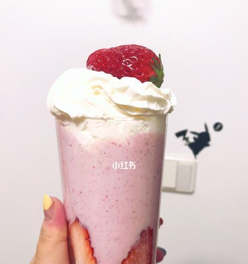 草莓蜂蜜奶昔怎么做？制作步骤和常见问题解答？