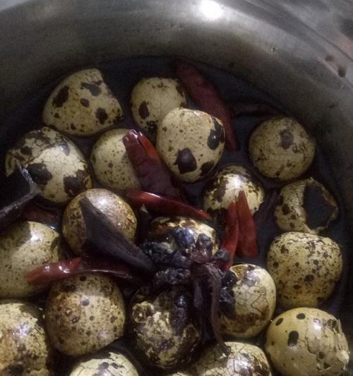 草果卤鹌鹑蛋怎么做？步骤和技巧有哪些？