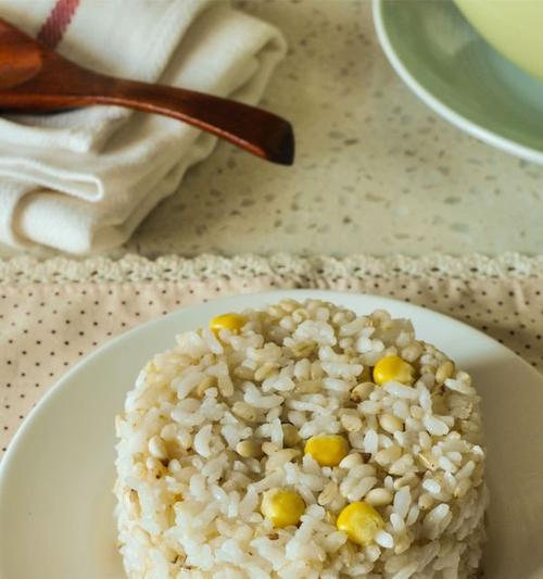 糙米红豆饭怎么做？有哪些健康益处？
