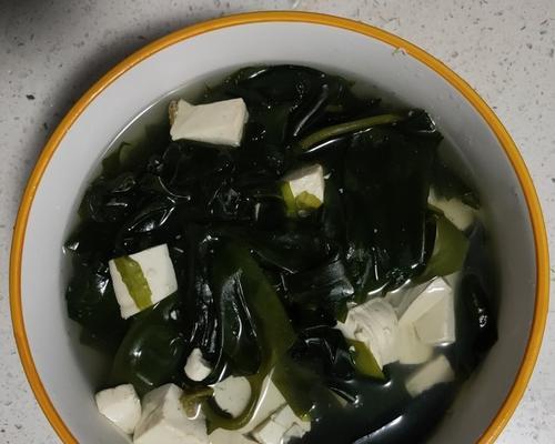 菜心豆腐汤怎么做？有哪些步骤和技巧？