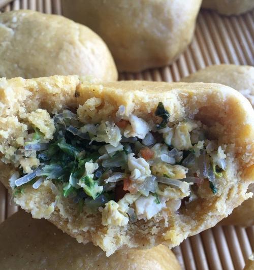 菜窝头的做法是什么？如何在家轻松制作？