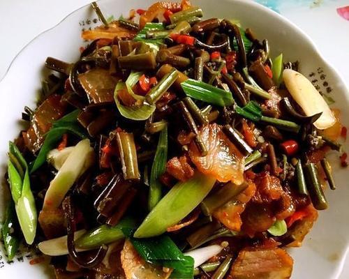 菜苔炒腊肉怎么做？步骤详解和常见问题解答？
