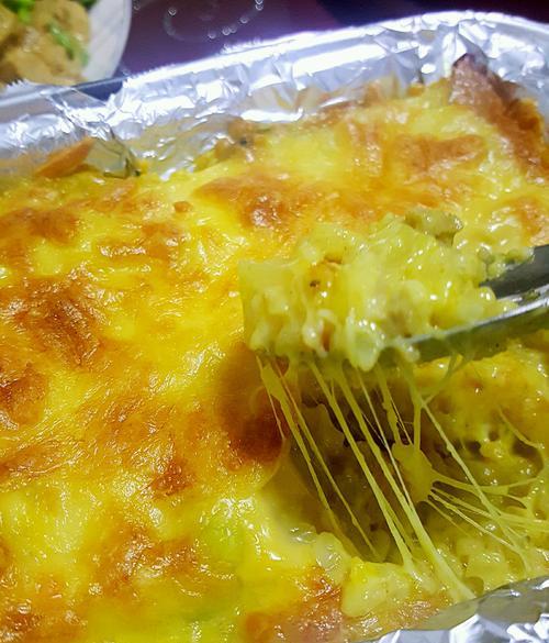 菜果虾米鲜味焗饭怎么做？步骤和技巧有哪些？