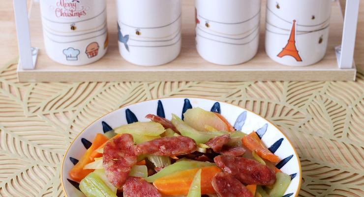 菜梗炒腊肉的做法是什么？如何炒出美味的菜梗腊肉？