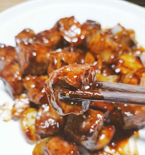 彩蔬黑椒牛肉粒的做法是什么？如何做出美味的彩蔬黑椒牛肉粒？