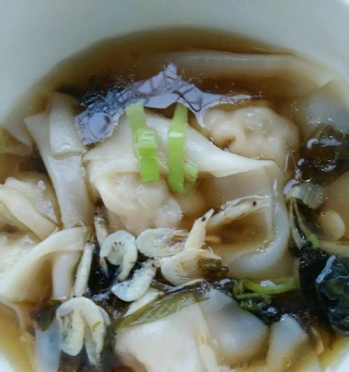 彩色小混沌怎么做？详细步骤和技巧是什么？