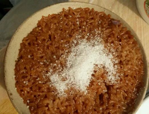 彩色糯米饭怎么做？步骤和技巧有哪些？
