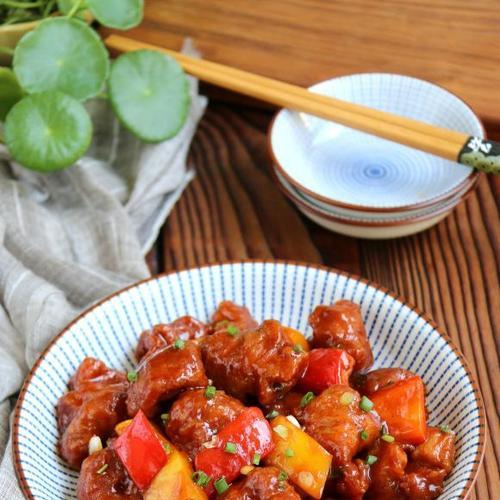 彩椒肉片怎么做？有哪些步骤和技巧？