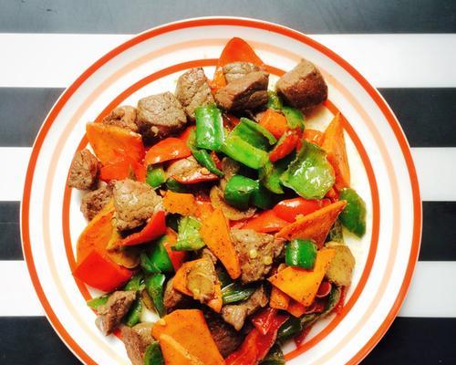 彩椒留豆腐泡怎么做？步骤和技巧有哪些？