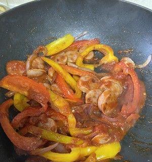 彩椒火腿怎么做？有哪些简单易学的食谱推荐？