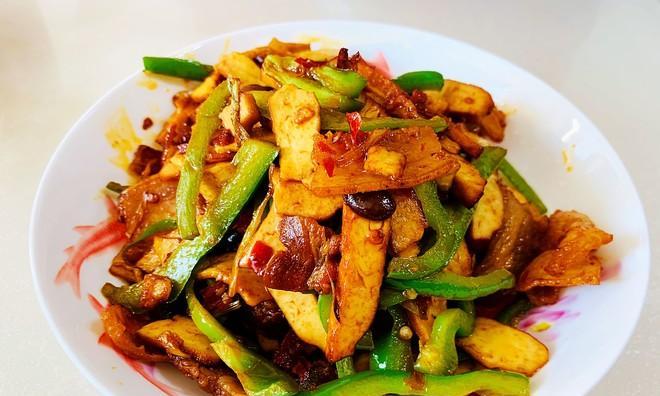 彩椒干豆腐怎么做？有哪些步骤和技巧？
