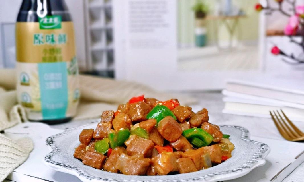 彩椒炒鸡柳的做法是什么？如何做出美味的彩椒炒鸡柳？