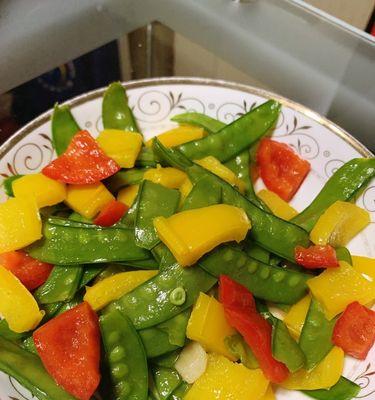 彩椒拌米粉怎么做？有哪些步骤和技巧？