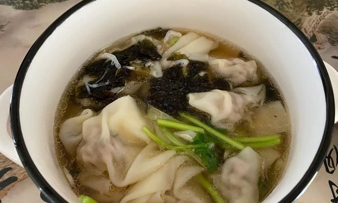 彩虹馄饨怎么做？有哪些独特步骤和技巧？