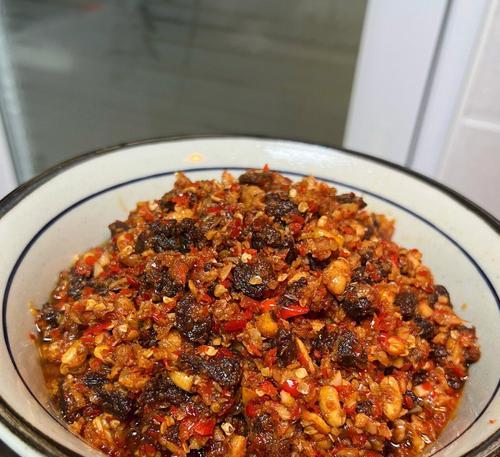 熬制牛肉香辣酱的做法？步骤和技巧是什么？