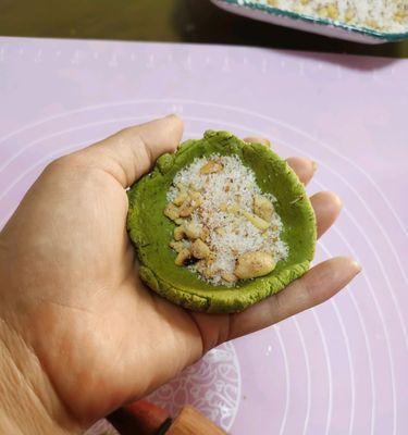 艾草糍粑怎么做？制作艾草糍粑的步骤和技巧是什么？