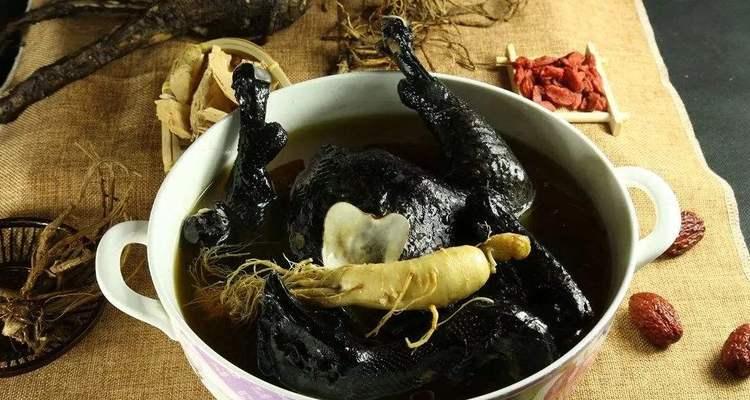 阿胶乌鸡汤的做法是什么？如何在家轻松制作？