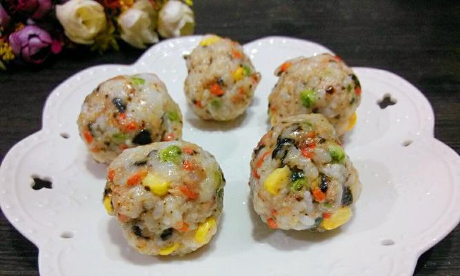 紫苏培根椒盐饭团便当怎么做？有哪些步骤和技巧？