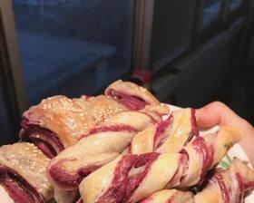 紫薯扭扭酥怎么做？制作过程中有哪些常见问题？