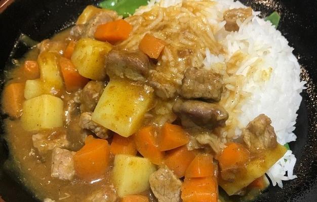 猪肉饭怎么做才好吃？详细步骤和技巧是什么？