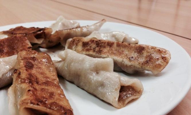 猪肉大葱馅锅贴怎么做？步骤和技巧有哪些？