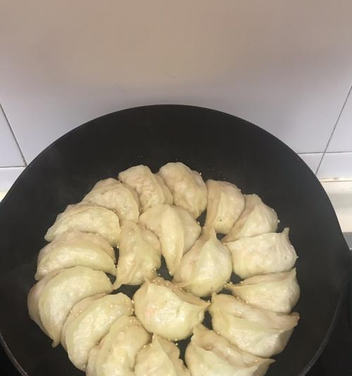 猪肉大白菜煎饺怎么做？步骤和技巧有哪些？