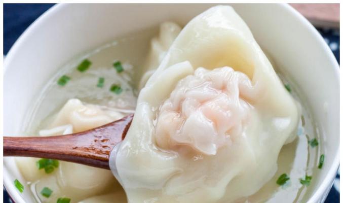 猪肉薄皮大馄饨怎么做？详细步骤和技巧是什么？