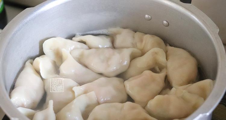 猪肉白萝卜蒸饺怎么做？具体步骤有哪些？