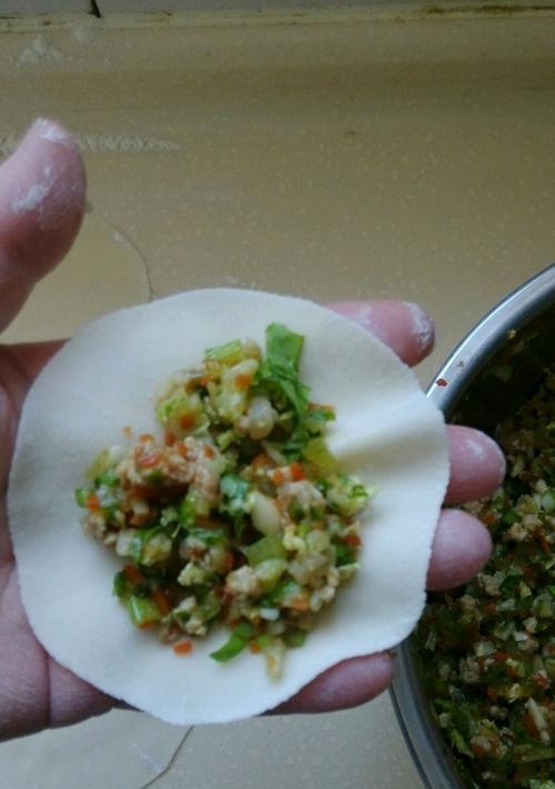 猪肉白菜什锦包怎么做？步骤和技巧有哪些？